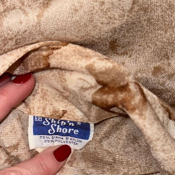 Vintage Tan Cream Sheer Nylon Blend Floral Leaf Button Down Blouse Size 12 - Picture 10 of 10